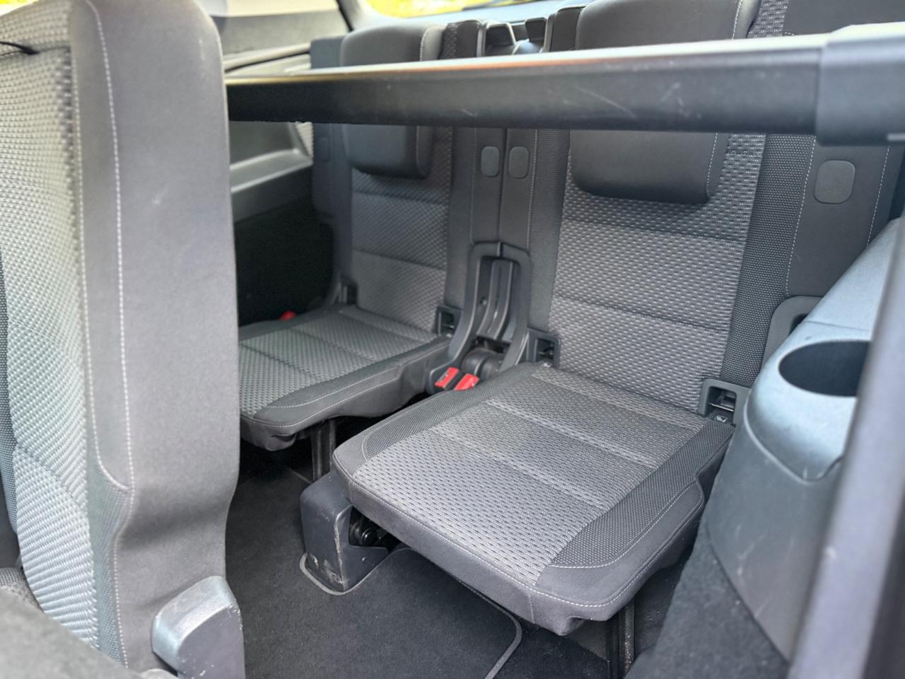 Volkswagen Touran 1.6 TDI 115 CV SCR*Neopatentati*7 Posti