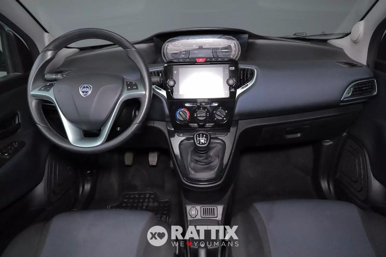 Lancia Ypsilon 1.0 Firefly Hybrid 70CV Platino