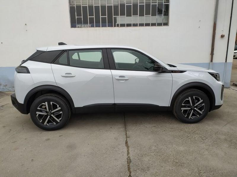 Peugeot 2008 100 Style NAVIGAT Zero Interessi