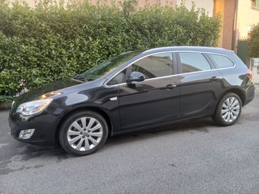 Opel Astra 1.4 Turbo 140CV Sports Tourer Cosmo UNICO proprietario