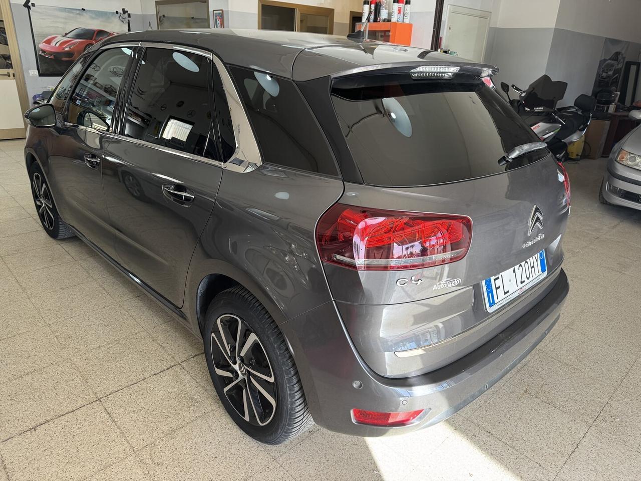 Citroen NEW C4 1.6 HDi SHINE Navigatore
