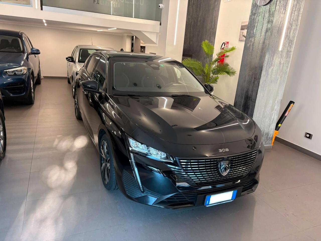 Peugeot 308 1.5 EAT8 Allure 130cv - 2023