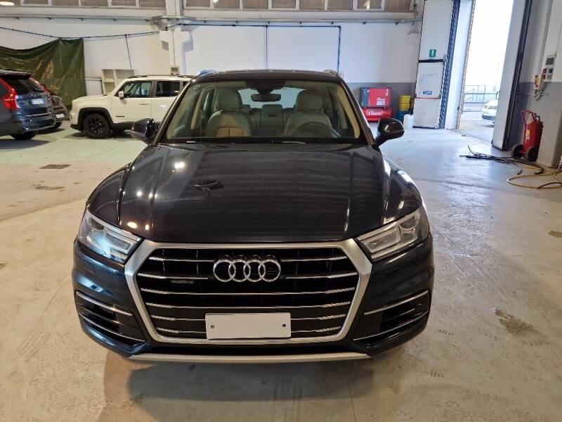 Audi Q5 35 TDI quattro S tronic Business Design IVA ESPOSTA