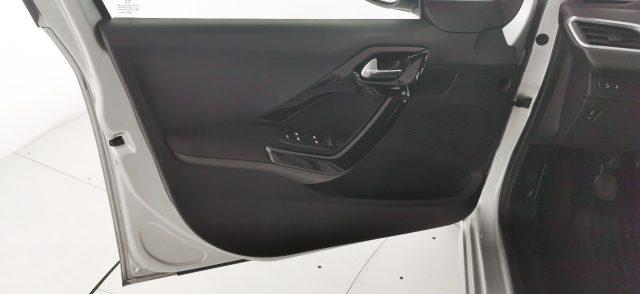 PEUGEOT 208 PureTech 82 5 porte Allure