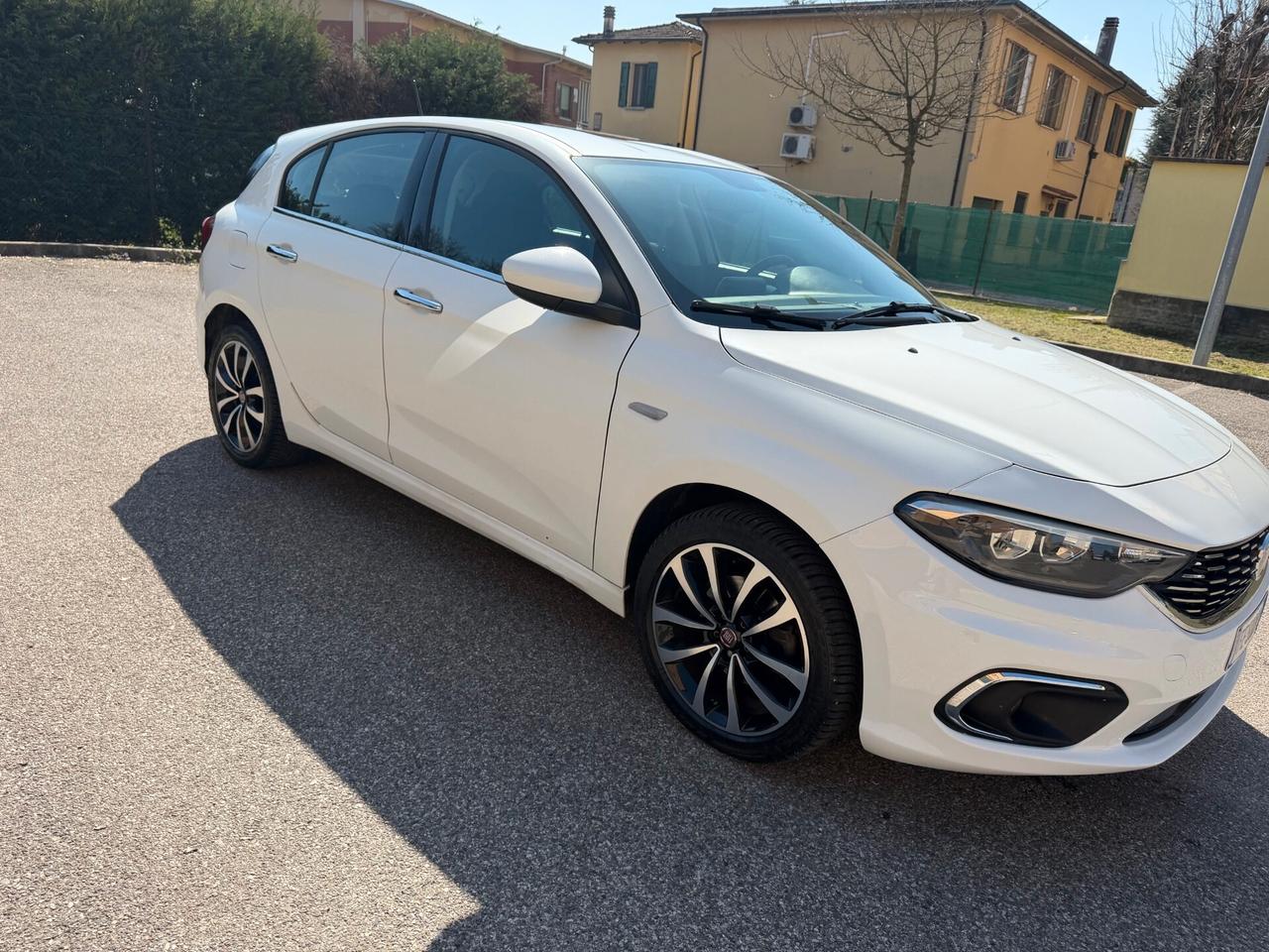 Fiat Tipo 1.6 mjt - NEOP. - NAV. - 12 MESI DI GARANZIA -