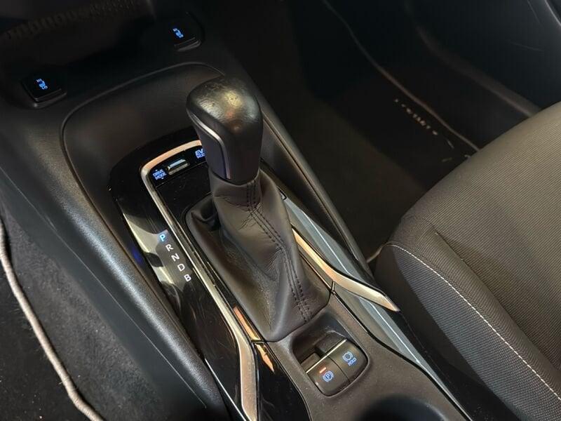 Toyota Corolla 1.8 Hybrid Style