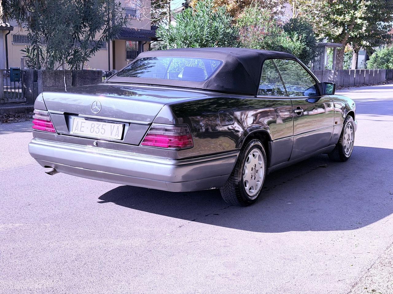 Mercedes-benz E-Series E 200 cat Cabriolet