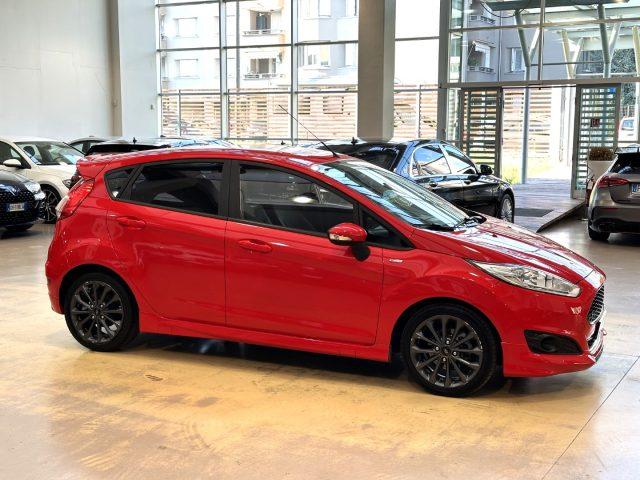 FORD Fiesta 1.5 TDCi 75CV 5 porte ST-Line - Navi