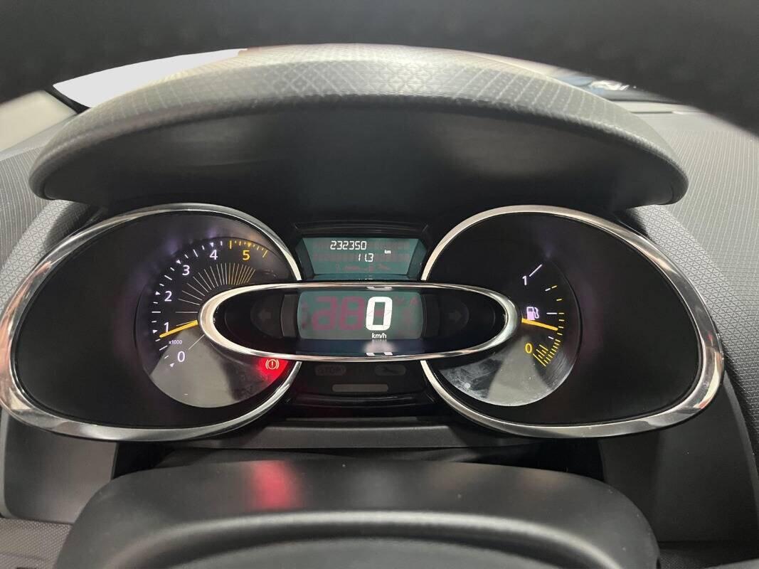 Renault Clio 5p 1.5 dci 75cv Live 2013