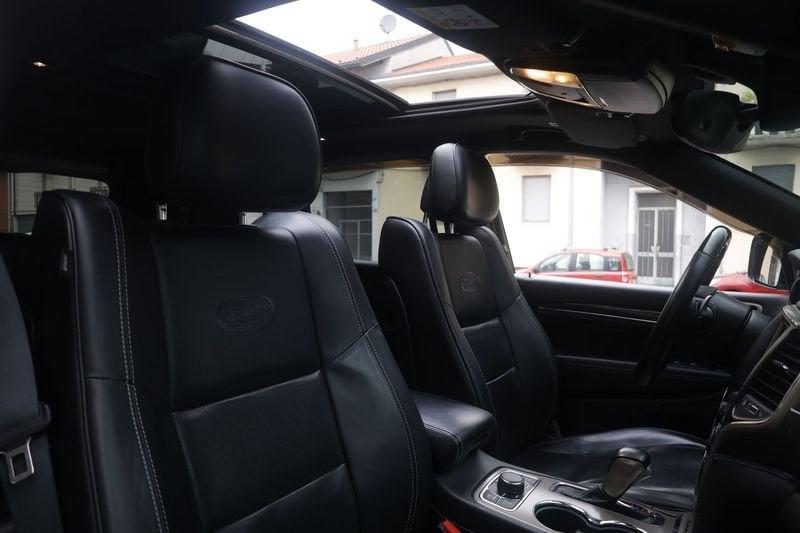 Jeep Grand Cherokee JEEP Grand Cherokee 3.0 V6 crd Overland 250cv auto 184KW ANNO 2017