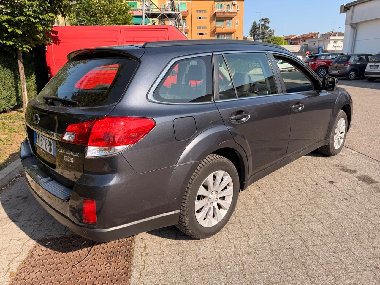Subaru OUTBACK 2.0D 150cv 4x4 pelle tetto per EXPORT