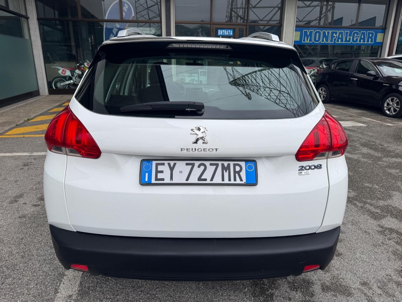 Peugeot 2008 1.6 e-HDi 92 CV 2015