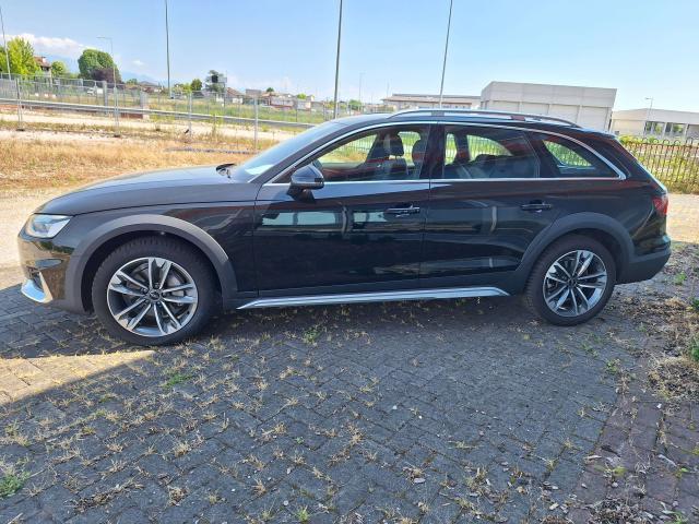 Audi A4 allroad Quattro 40 2.0 tdi 204cv Evolution S-tronic - Interno Sport Pelle/Alcantara - Fari Matrix Full Led