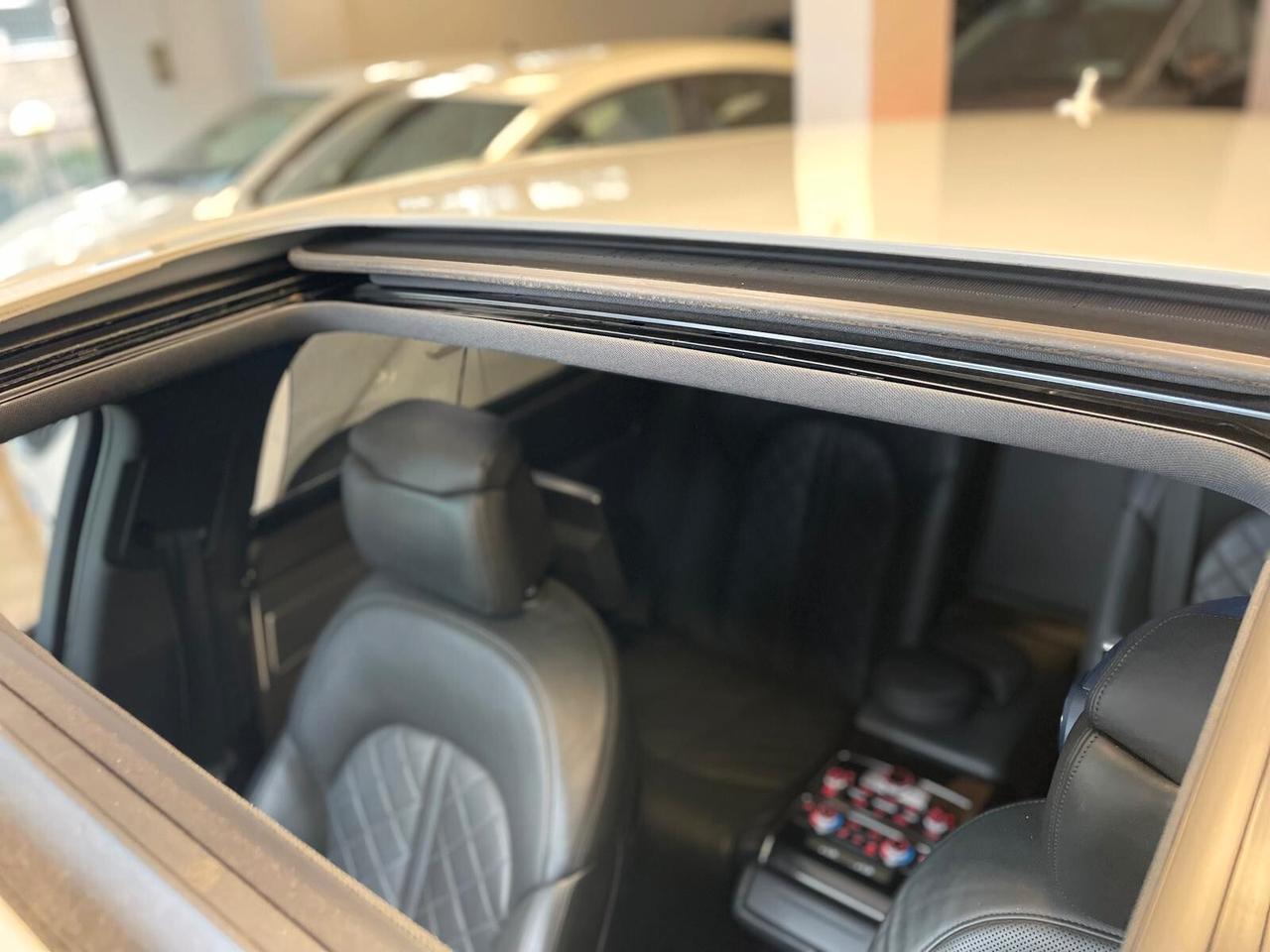 Audi A8 L 4.2 V8 TDI 385 CV quattro tiptronic