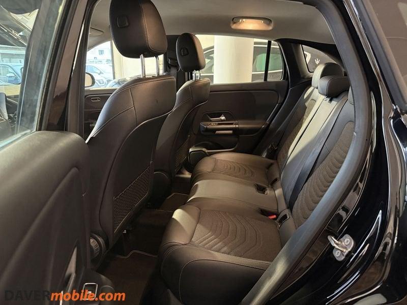 Mercedes-Benz GLA GLA 180 d Advanced auto