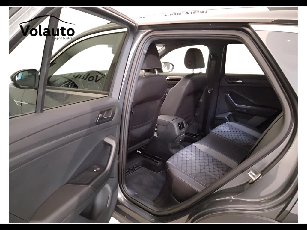 VOLKSWAGEN T-Roc 2022 - T-Roc 1.0 tsi R-Line 110cv