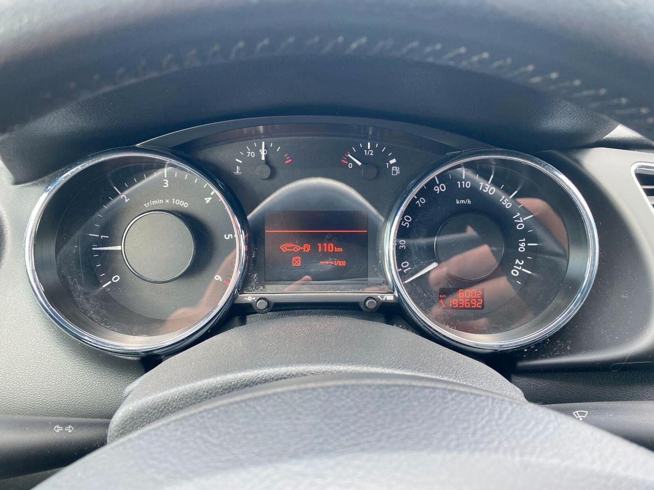 Peugeot 3008 1.6 HDi 110CV Premium