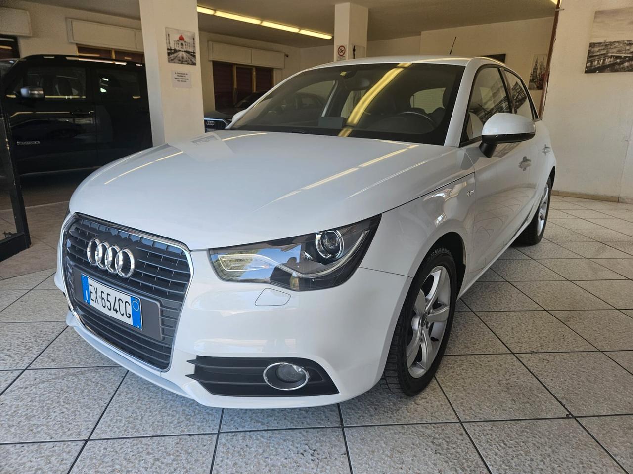 Audi A1 SPB 1.6 TDI Sline 90cv neopatentati