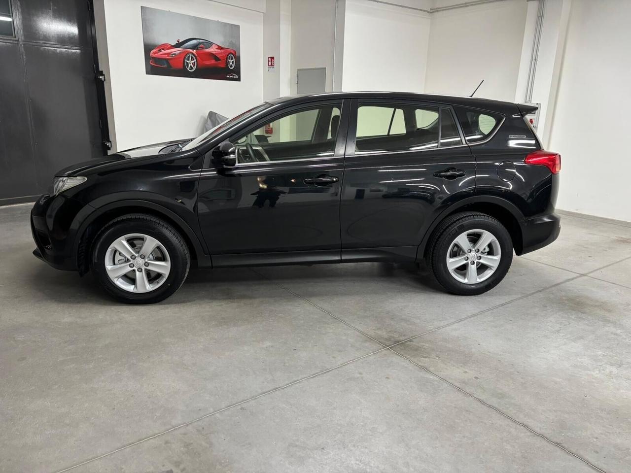 Toyota RAV 4 RAV4 2.0 D-4D 2WD Active