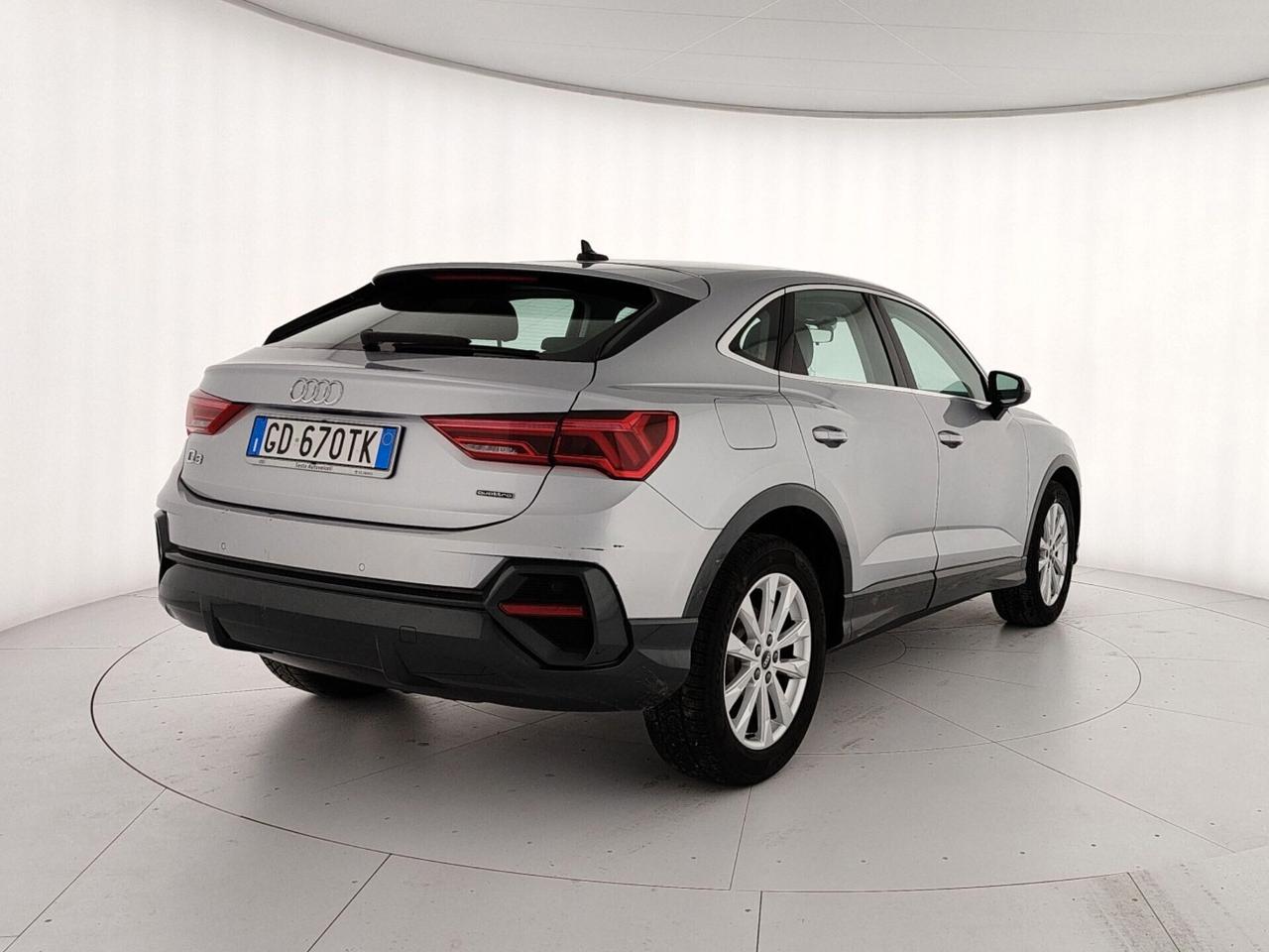 Q3 SPB 35 TDI quattro S tronic Business Plus
