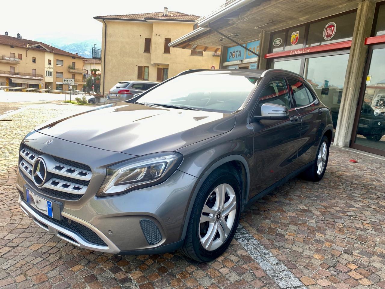 Mercedes-benz GLA 200 d Automatic 4Matic Sport