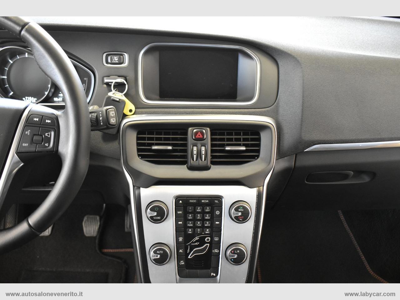 VOLVO V40 D3 Volvo Ocean Race