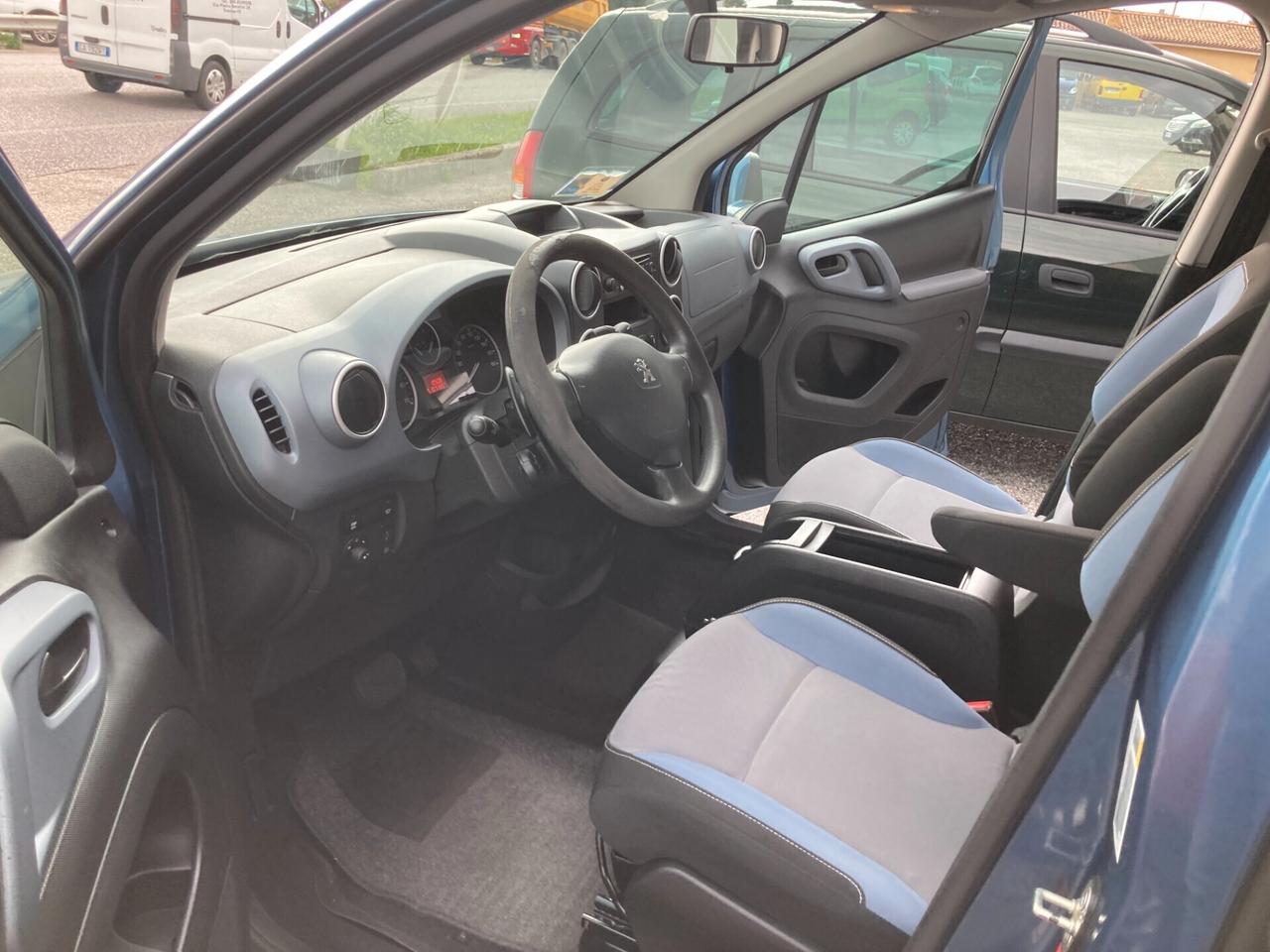 Peugeot Partner Tepee 1.6 e-HDi 92 CV S&S cambio robot. Active