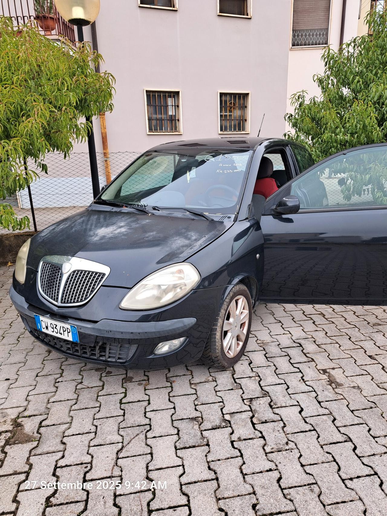 Lancia Ypsilon 1.2 Argento