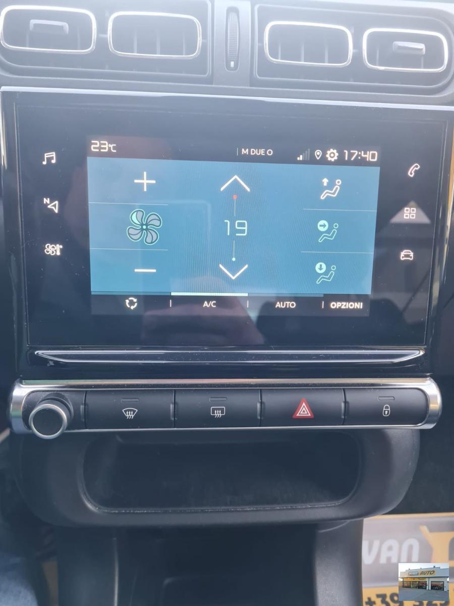 CITROEN C3 Shine Benzina-Neopatentati-44.000 Km-Anno 2021