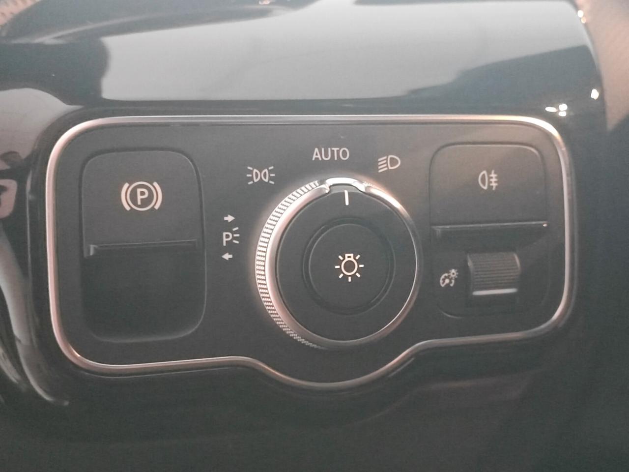 Mercedes-benz A 180 d Automatic Premium