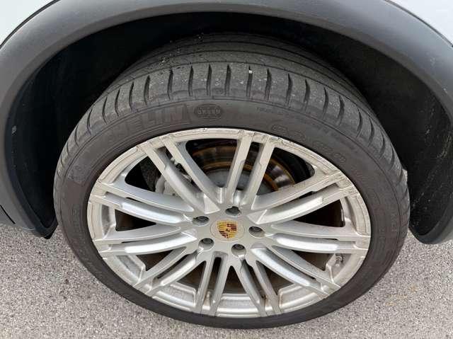 Porsche Cayenne Cayenne 4.1 S / SERVICE PORSCHE