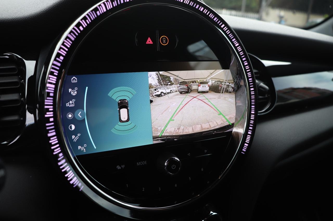 Mini 2.0 John Cooper Works Pat Moss Edition