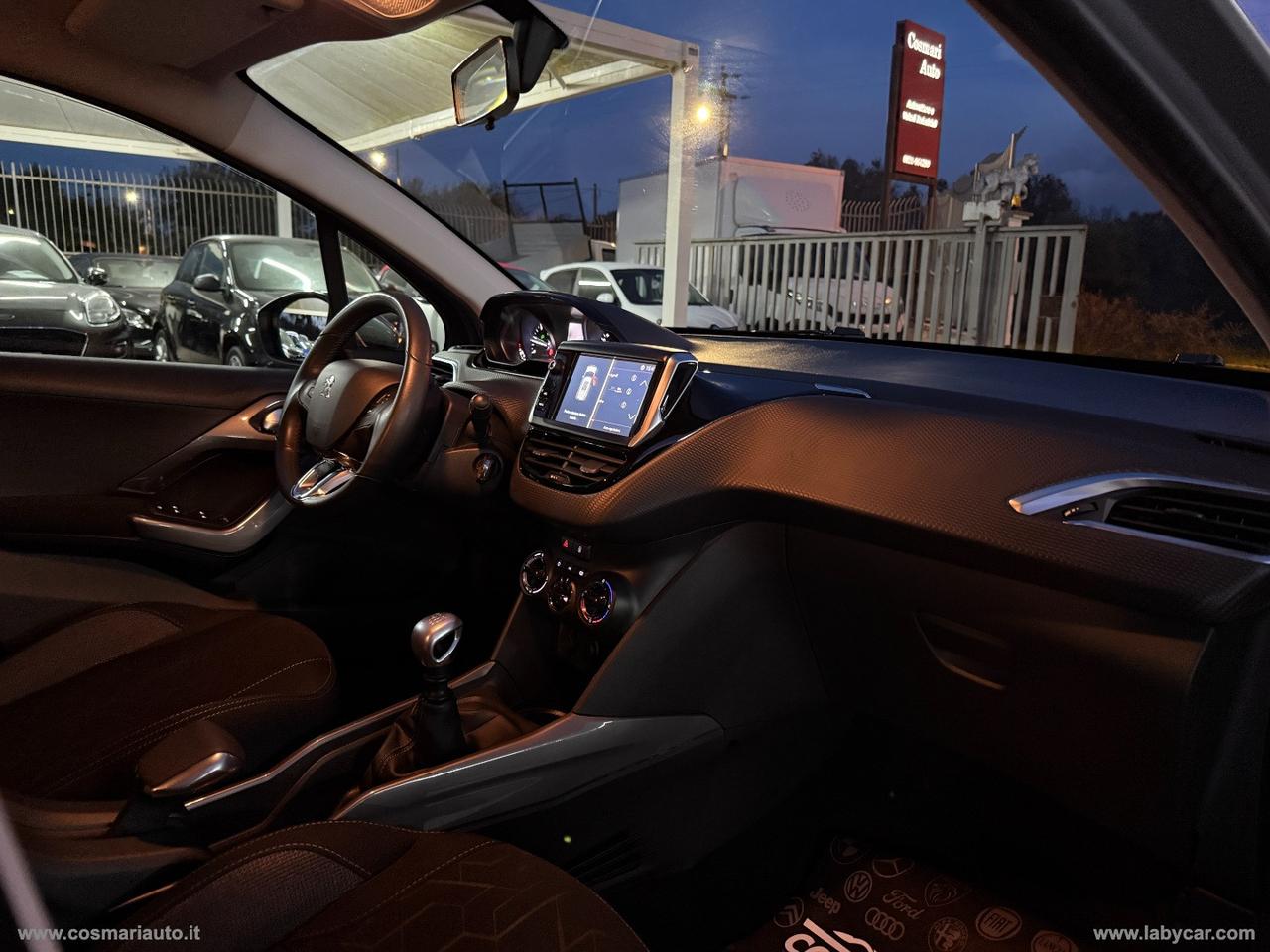 PEUGEOT 2008 BlueHDi 100 S&S Allure