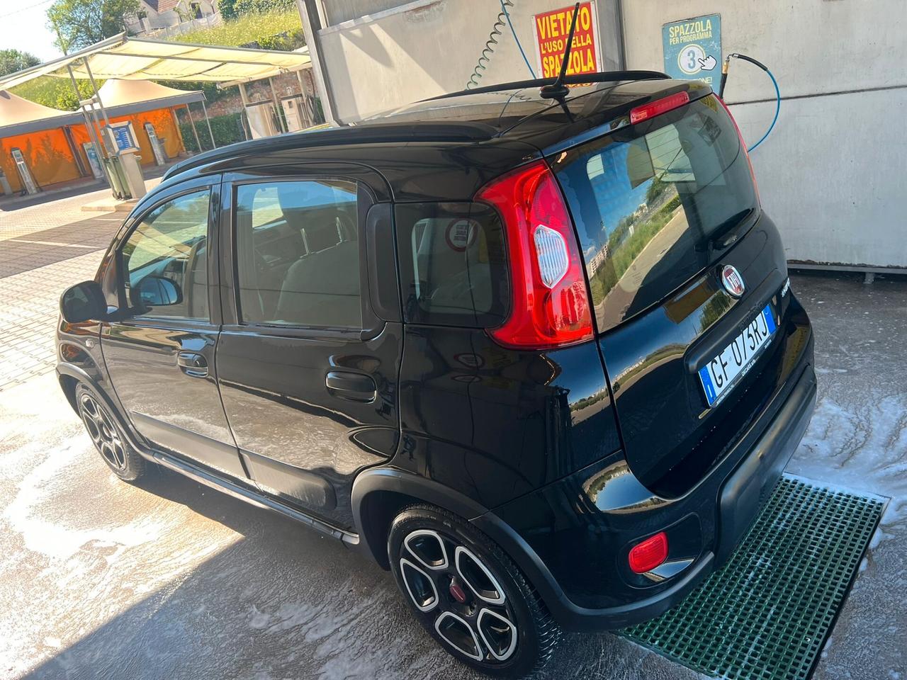 Fiat Panda 1.0 FireFly S&S Hybrid City Cross