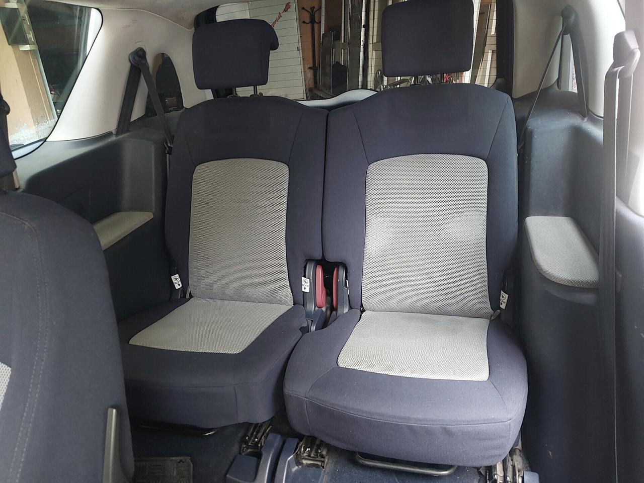 Peugeot 1007 1.4 HDi Trendy 08/2006