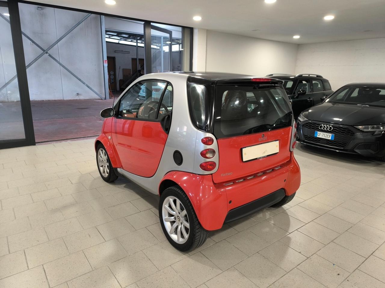Smart ForTwo 700 coupé passion (45 kW)