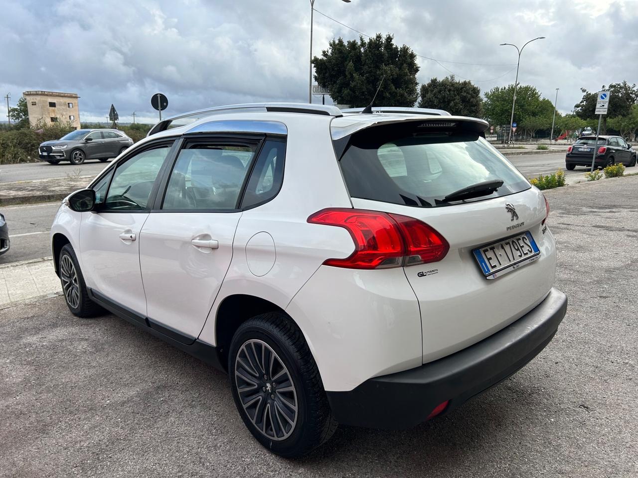 Peugeot 2008 1.4 HDi 68CV Active