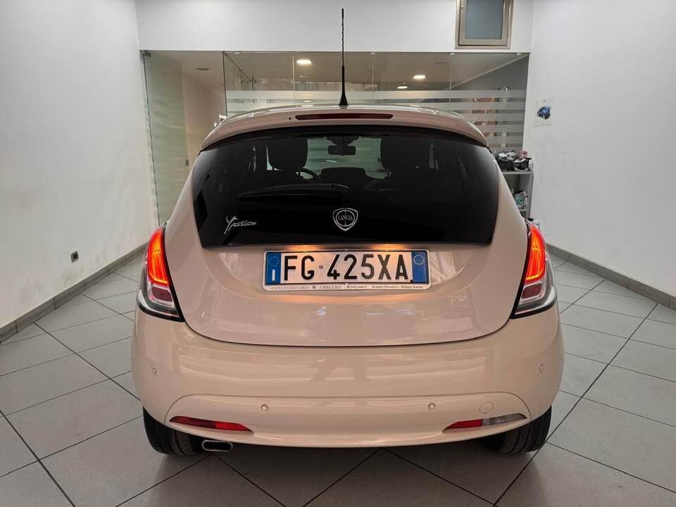 Lancia Ypsilon 1.3 MJT 16V 95 CV 5 porte Gold
