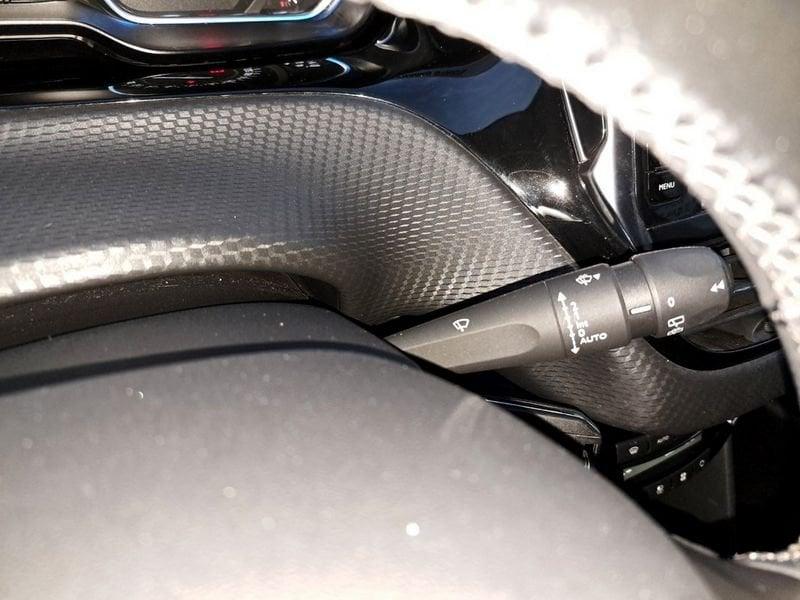 Peugeot 2008 2008 1.6 bluehdi Allure 100cv my16