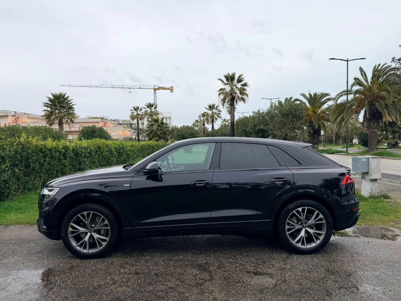 Audi Q8 50 3.0 tdi mhev quattro tiptronic