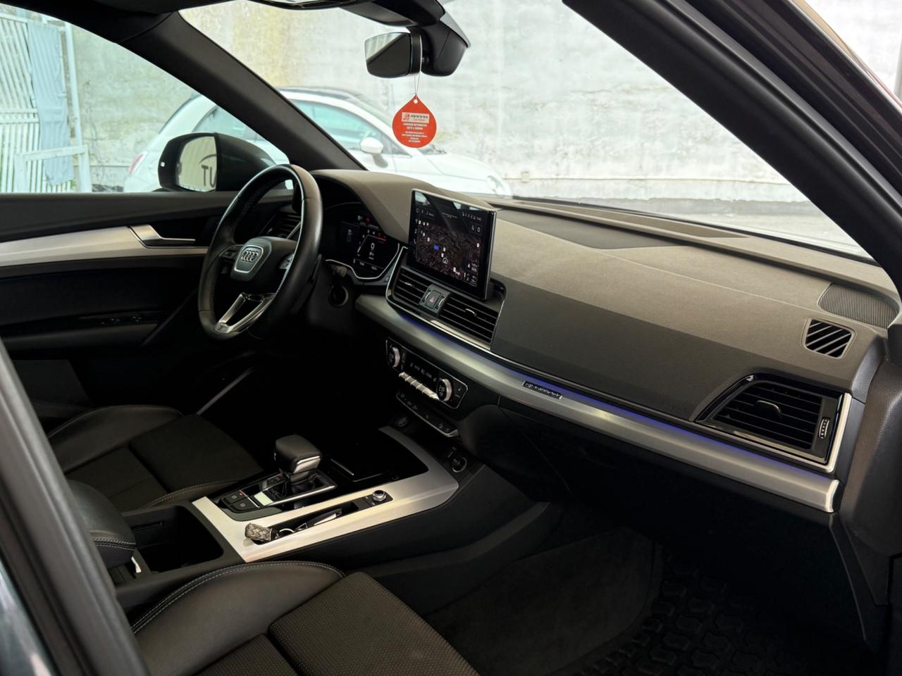 Audi Q5 SPB 40 TDI quattro S tronic Identity Black