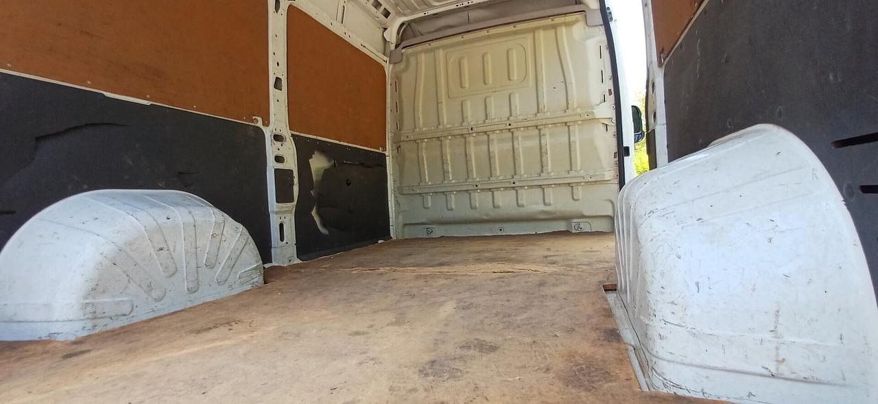 Citroen Jumper 33 L2H2 120cv