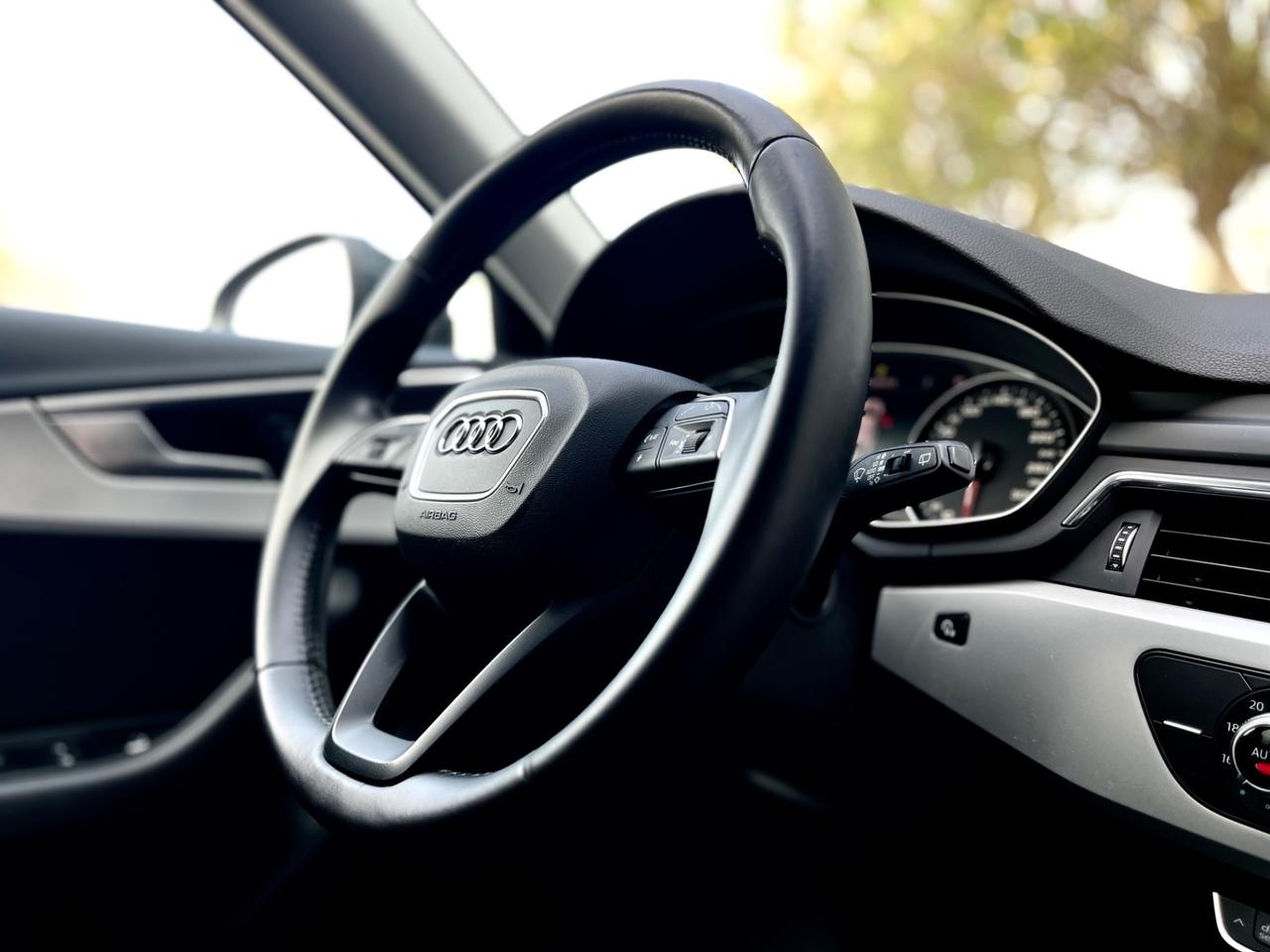 Audi A4 Avant 2.0 TDI 150 CV S tronic TAGLIANDI AUDI