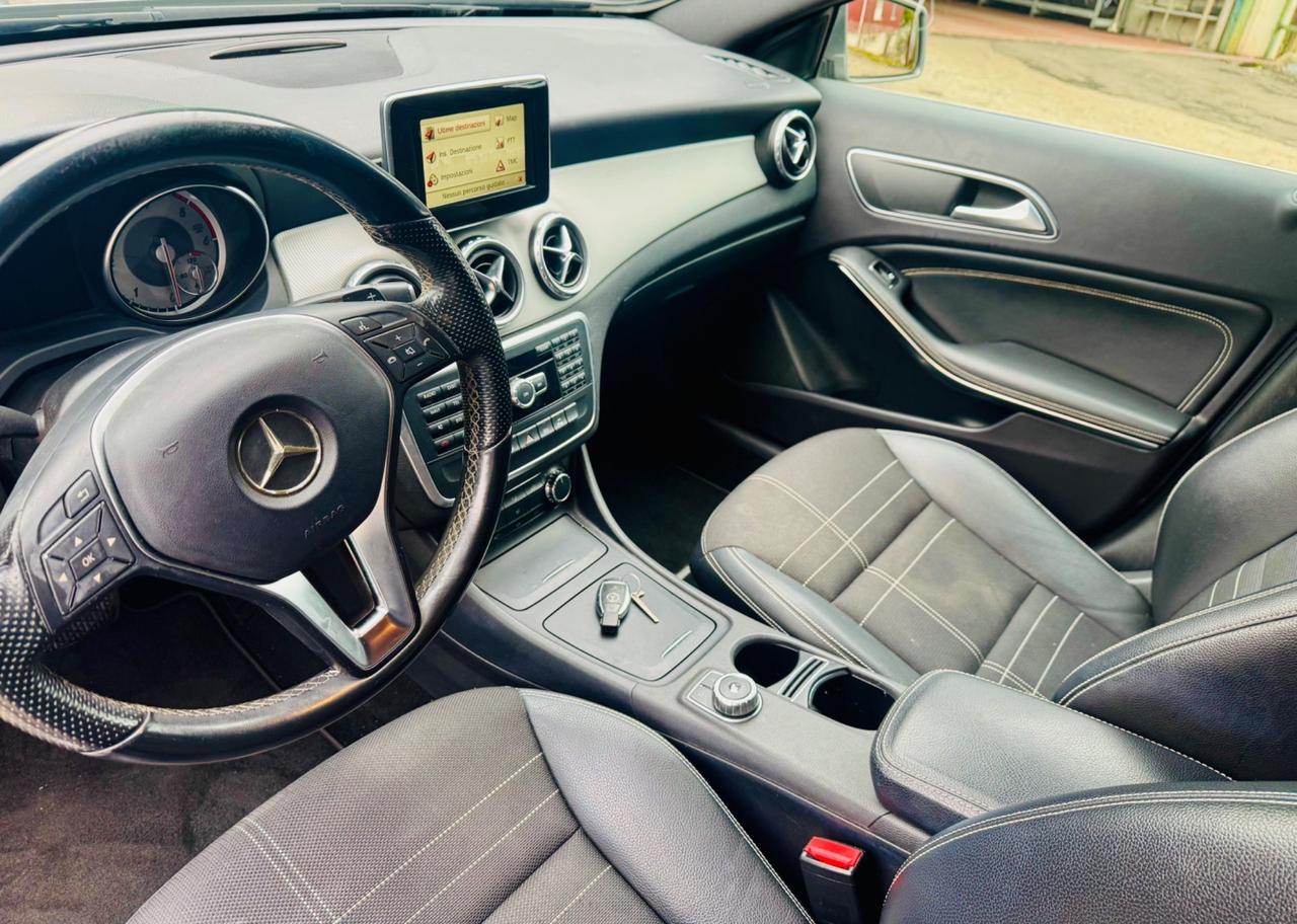 Mercedes-benz GLA 220 CDI Automatic Premium