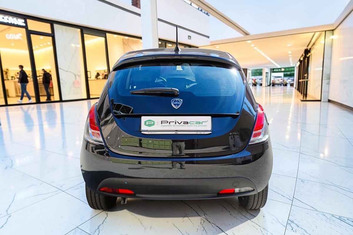 LANCIA Ypsilon 1.0 FireFly 5 porte S&S Hybrid Oro