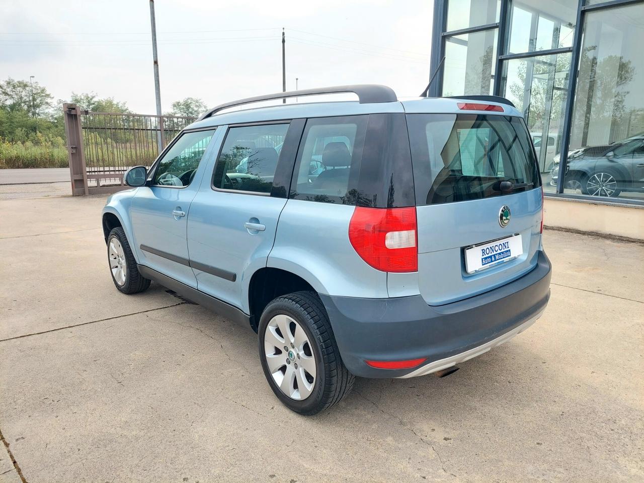 SKODA Yeti 1.2 TSI Ambition - 2012