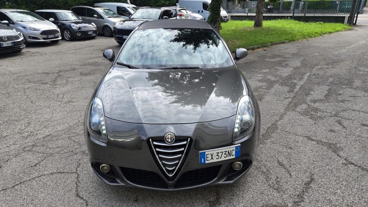 Alfa Romeo Giulietta 1.6 JTDm-2 105 CV Exclusive