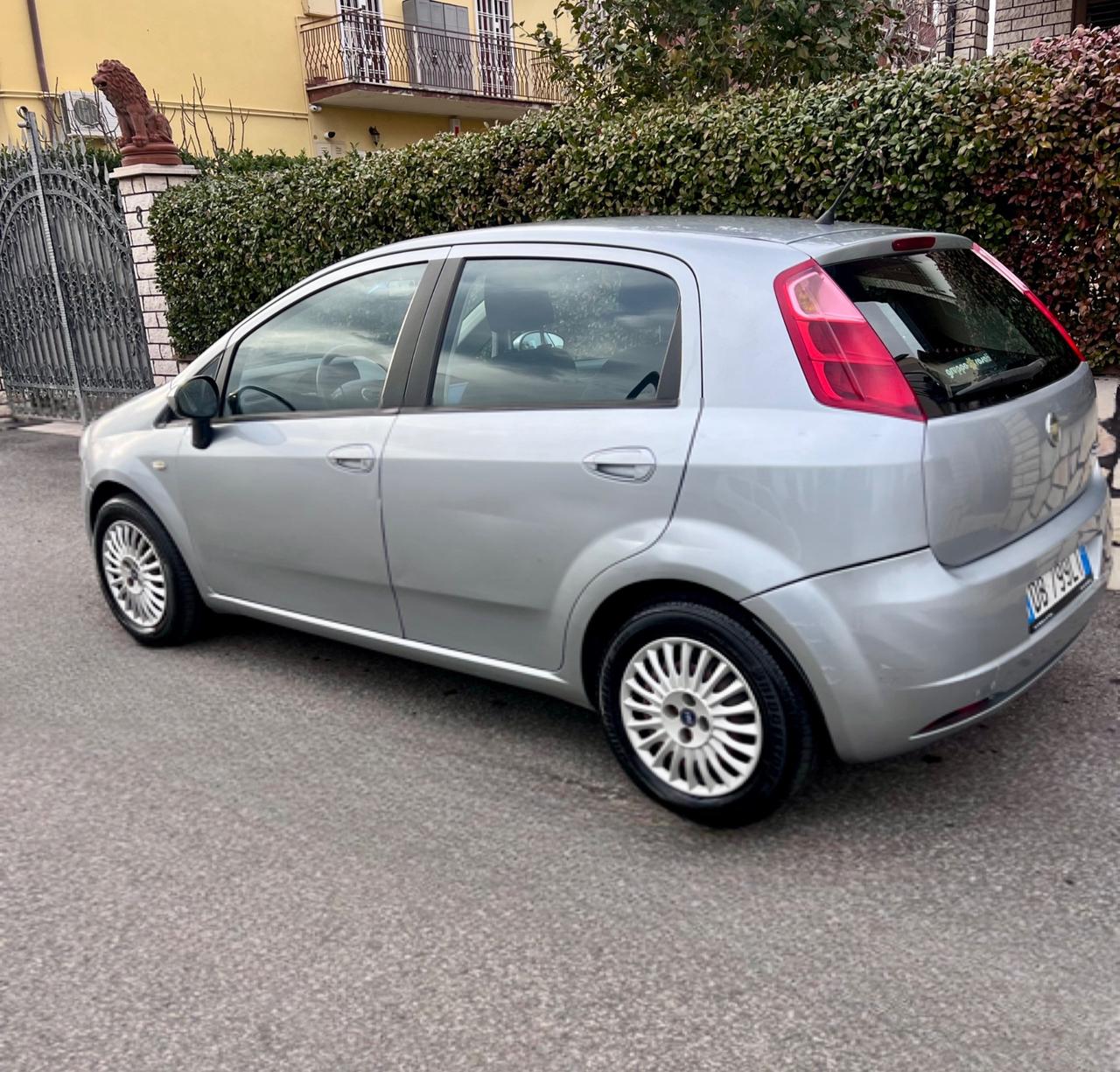 Fiat Grande Punto 1.3 MJT 75 CV 5 porte Active