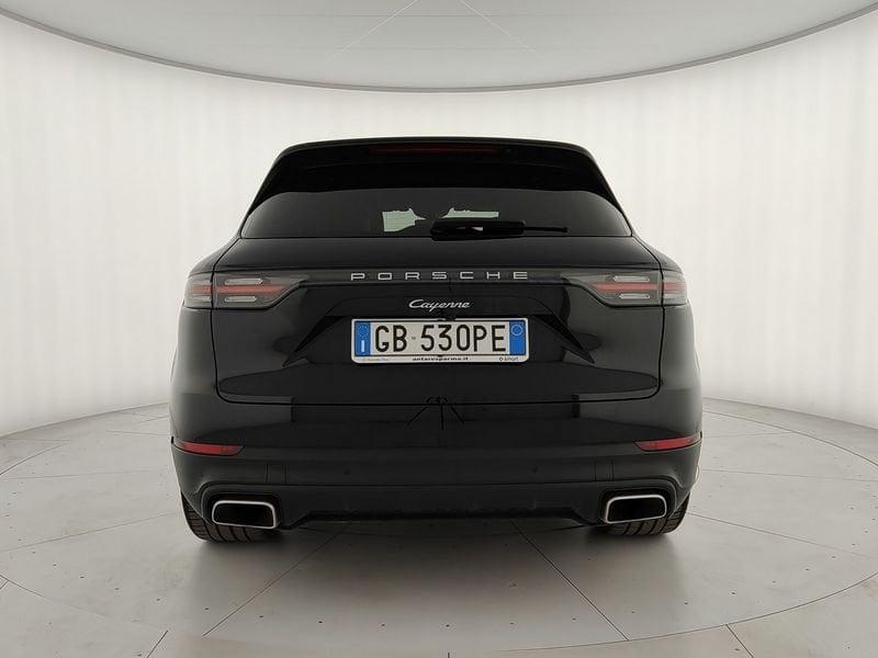 Porsche Cayenne 3.0 V6