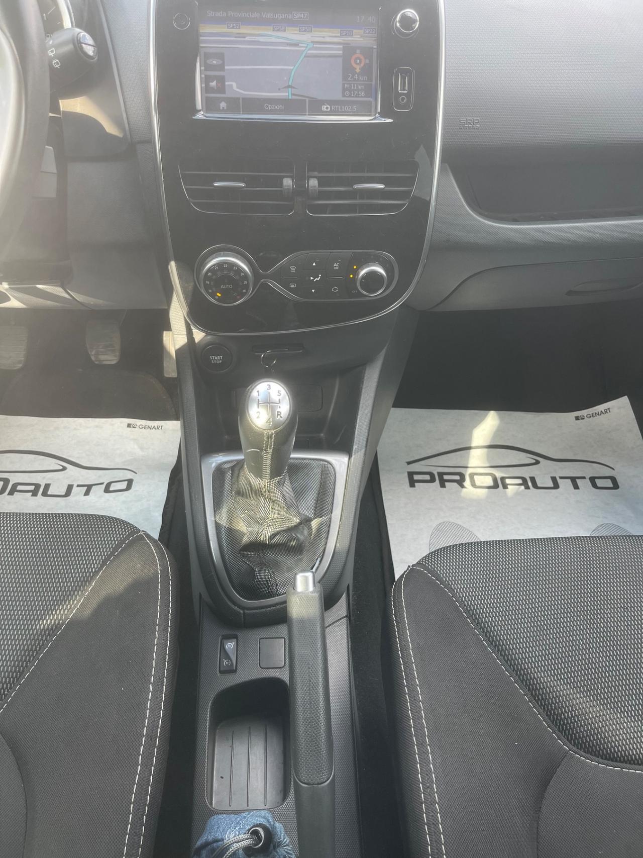 Renault Clio 1.2 75CV GPL 5 porte Costume National